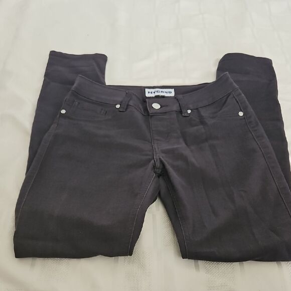 Gray Skinny Jeans - Picture 14 of 16